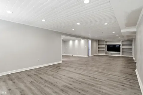 8820 Mud Creek Road Indianapolis IN 46256