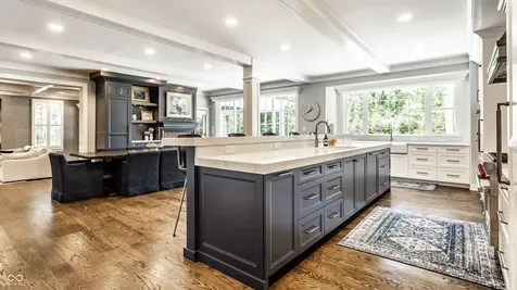 8114 Meadowbrook Drive Indianapolis IN 46240