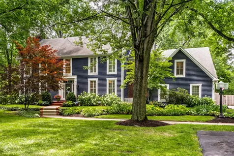 8114 Meadowbrook Drive Indianapolis IN 46240