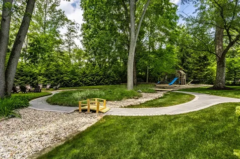 8114 Meadowbrook Drive Indianapolis IN 46240