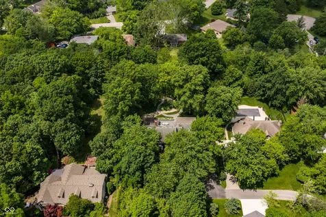 8114 Meadowbrook Drive Indianapolis IN 46240