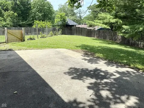 10002 Sumac Lane Indianapolis IN 46236