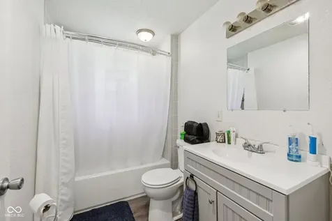 2060 Lick Creek Drive Indianapolis IN 46203