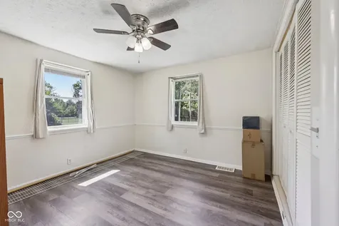 2060 Lick Creek Drive Indianapolis IN 46203