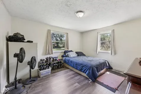 2060 Lick Creek Drive Indianapolis IN 46203
