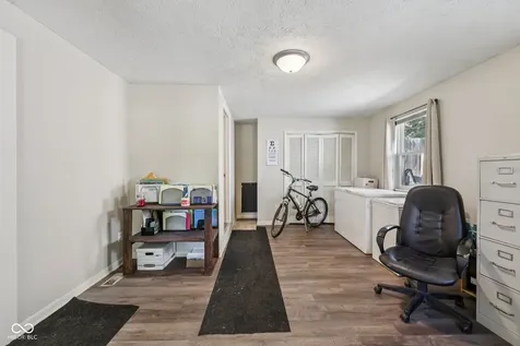 2060 Lick Creek Drive Indianapolis IN 46203