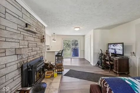 2060 Lick Creek Drive Indianapolis IN 46203
