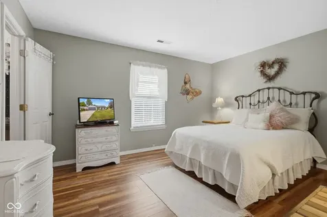5473 Kelly Anne Way Noblesville IN 46062