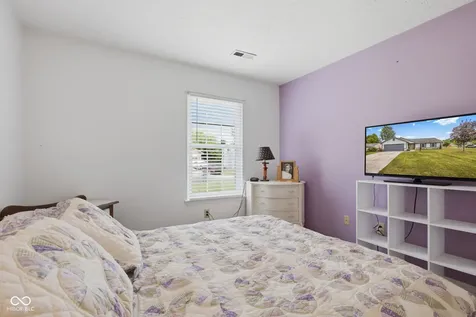 5473 Kelly Anne Way Noblesville IN 46062