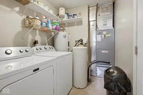 5473 Kelly Anne Way Noblesville IN 46062