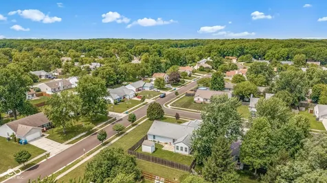 5473 Kelly Anne Way Noblesville IN 46062