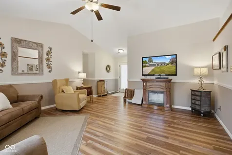 5473 Kelly Anne Way Noblesville IN 46062