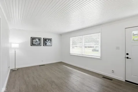 5626 Ralston Avenue Indianapolis IN 46220