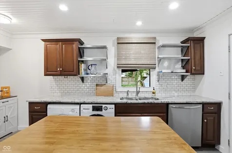 5626 Ralston Avenue Indianapolis IN 46220