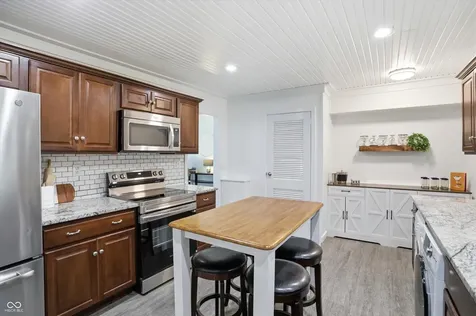5626 Ralston Avenue Indianapolis IN 46220
