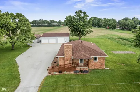1344 W 1000 N Fortville IN 46040