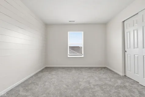 1593 Woodside Circle Franklin IN 46131