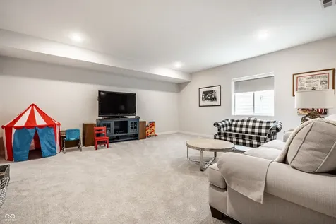 15611 Woodford Drive Westfield IN 46074