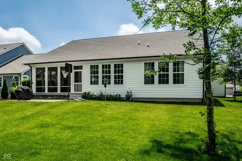 15611 Woodford Drive Westfield IN 46074