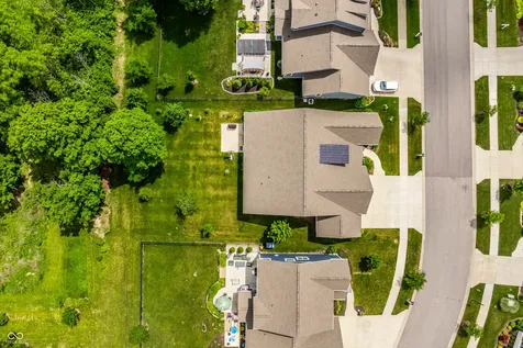 15611 Woodford Drive Westfield IN 46074