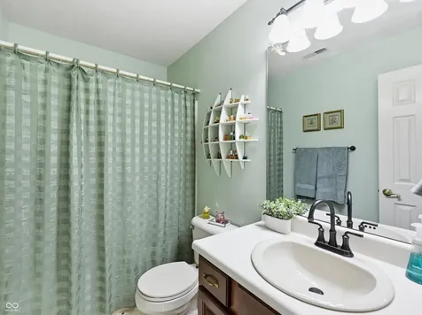 1845 Glendora Drive Indianapolis IN 46214
