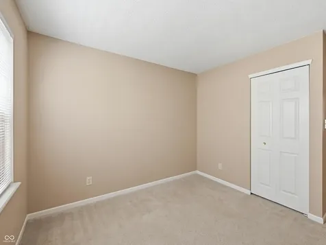 1845 Glendora Drive Indianapolis IN 46214