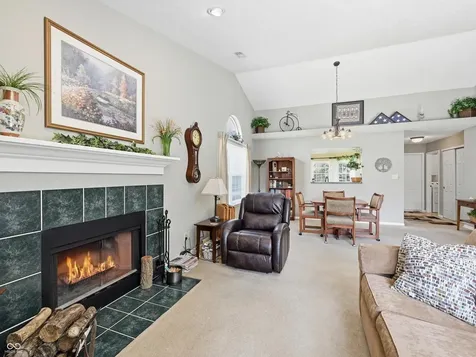 1845 Glendora Drive Indianapolis IN 46214