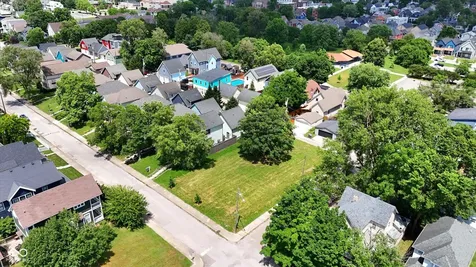 2007 Ruckle Street Indianapolis IN 46202