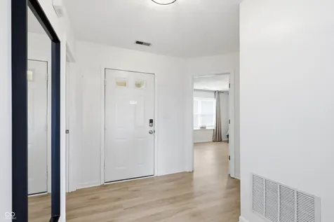 541 E Pine Ridge Drive Westfield IN 46074