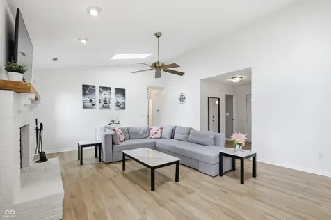 541 E Pine Ridge Drive Westfield IN 46074