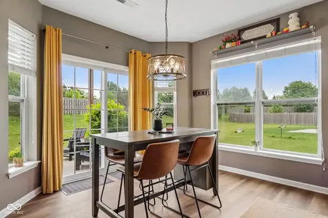 10137 Pepper Tree Lane Noblesville IN 46060