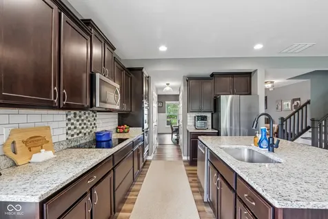 10137 Pepper Tree Lane Noblesville IN 46060