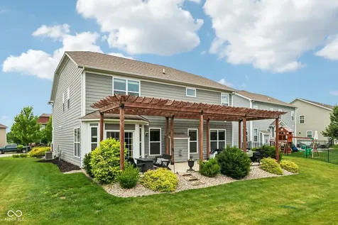 10137 Pepper Tree Lane Noblesville IN 46060