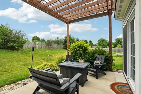 10137 Pepper Tree Lane Noblesville IN 46060