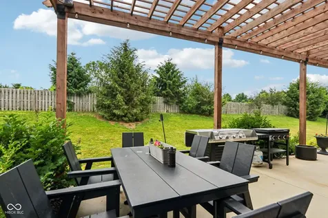 10137 Pepper Tree Lane Noblesville IN 46060