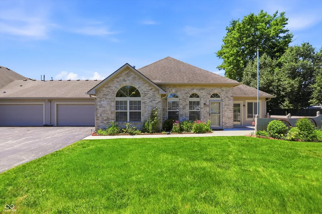 4824 Bridgefield Drive Indianapolis IN 46254