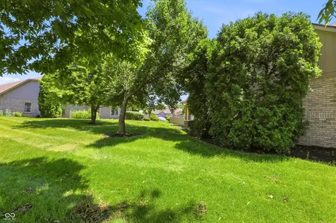 4824 Bridgefield Drive Indianapolis IN 46254