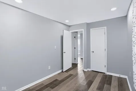 6648 Greendale Lane Indianapolis IN 46241