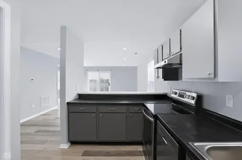 6648 Greendale Lane Indianapolis IN 46241