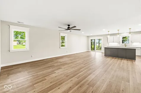 509 W Main Street Colfax IN 46035