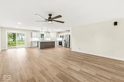 509 W Main Street Colfax IN 46035