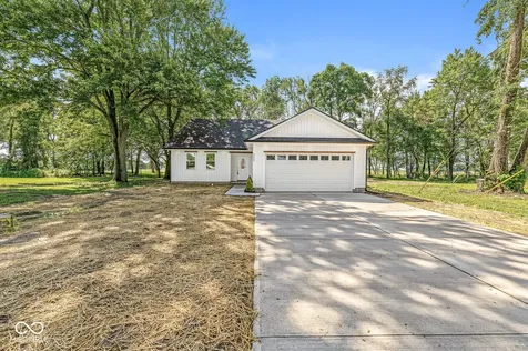 509 W Main Street Colfax IN 46035