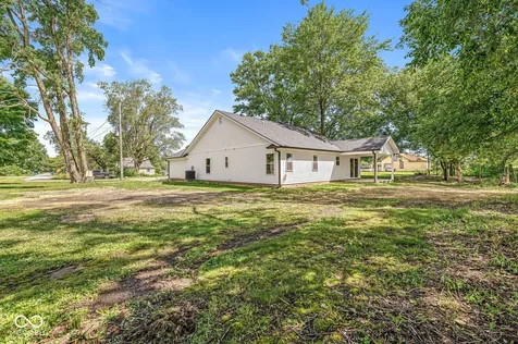 509 W Main Street Colfax IN 46035