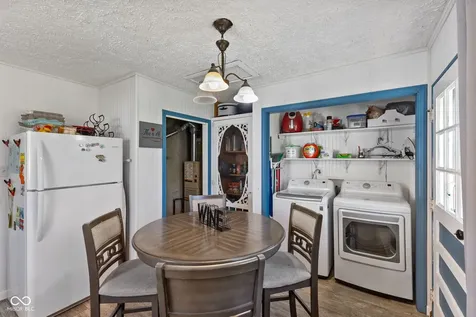 114 Hadley Street Mooresville IN 46158