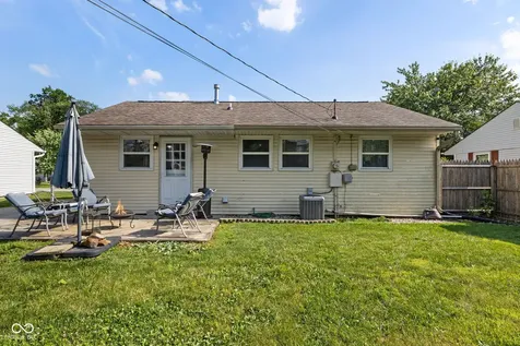 114 Hadley Street Mooresville IN 46158