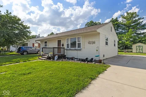 114 Hadley Street Mooresville IN 46158