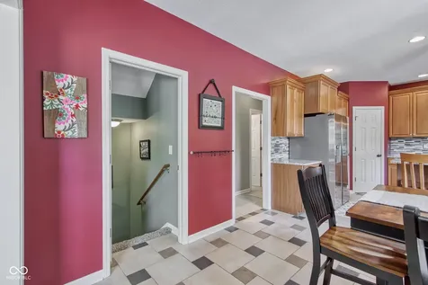 10126 Hawks Lake Drive Fishers IN 46037