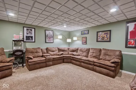 10126 Hawks Lake Drive Fishers IN 46037