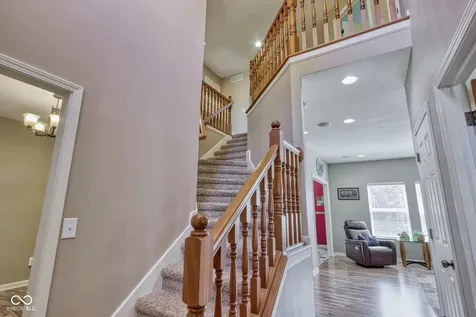 10126 Hawks Lake Drive Fishers IN 46037