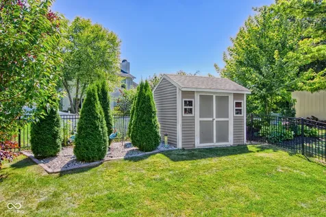 10126 Hawks Lake Drive Fishers IN 46037